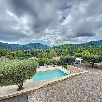 Maison 7 pièces 599900 €