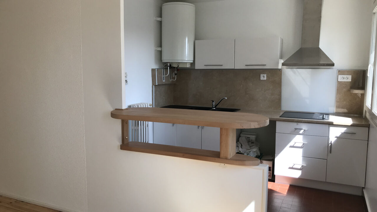 appartement 3 pièces 54 m2 à louer à Saint-Étienne (42000)