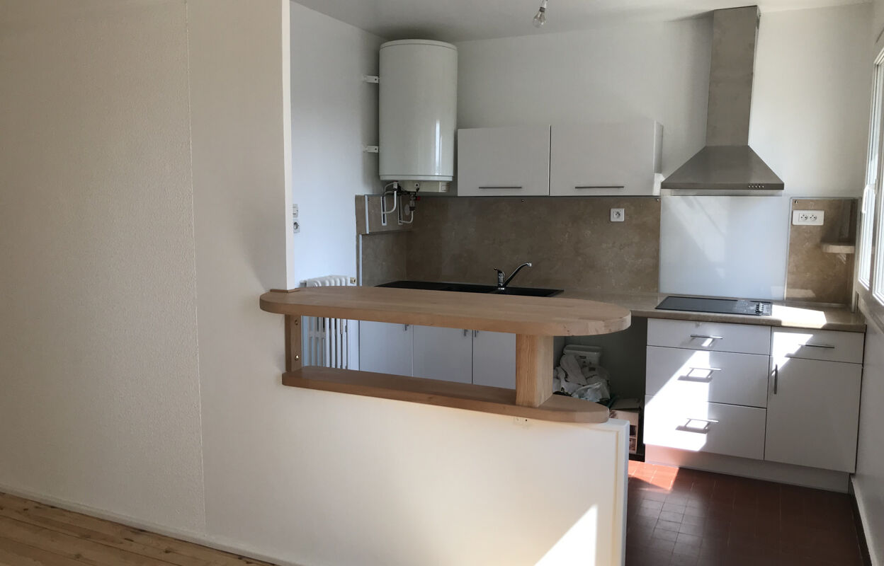 appartement 3 pièces 54 m2 à louer à Saint-Étienne (42000)