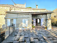 RARE : Ensemble immobilier pour investissement au cœur de Vézénobres — photo 4