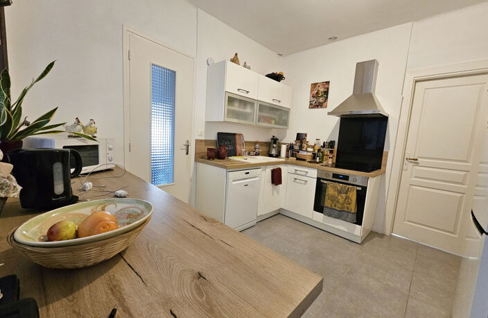 RARE : Ensemble immobilier pour investissement au cœur de Vézénobres — photo 5