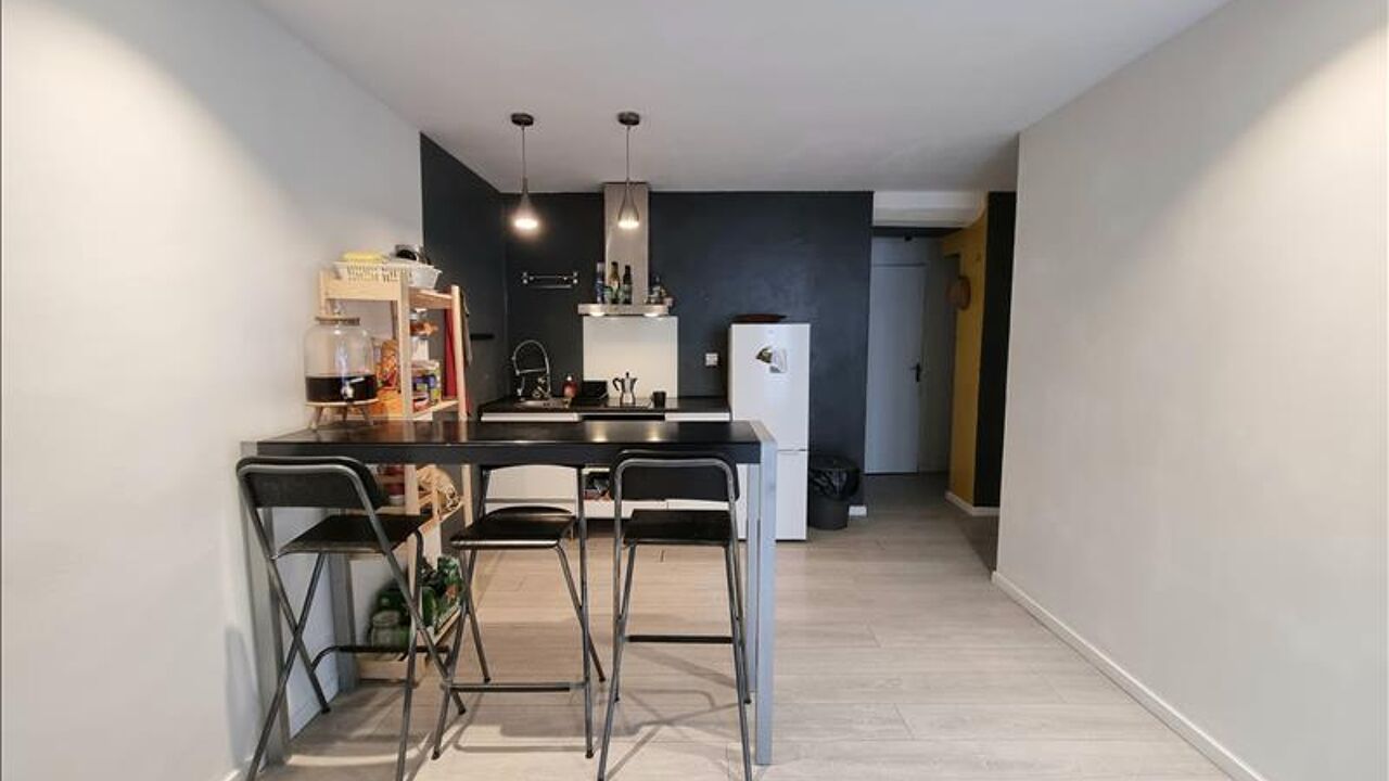 appartement 2 pièces 34 m2 à vendre à Bordeaux (33800)