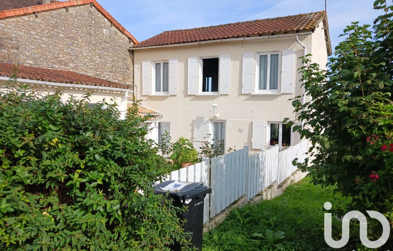 maison 5 pièces 96 m2 à vendre à Mauprévoir (86460)