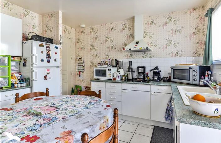 Vente maison 4 pièces 130 m² Dax (40100) — photo 3
