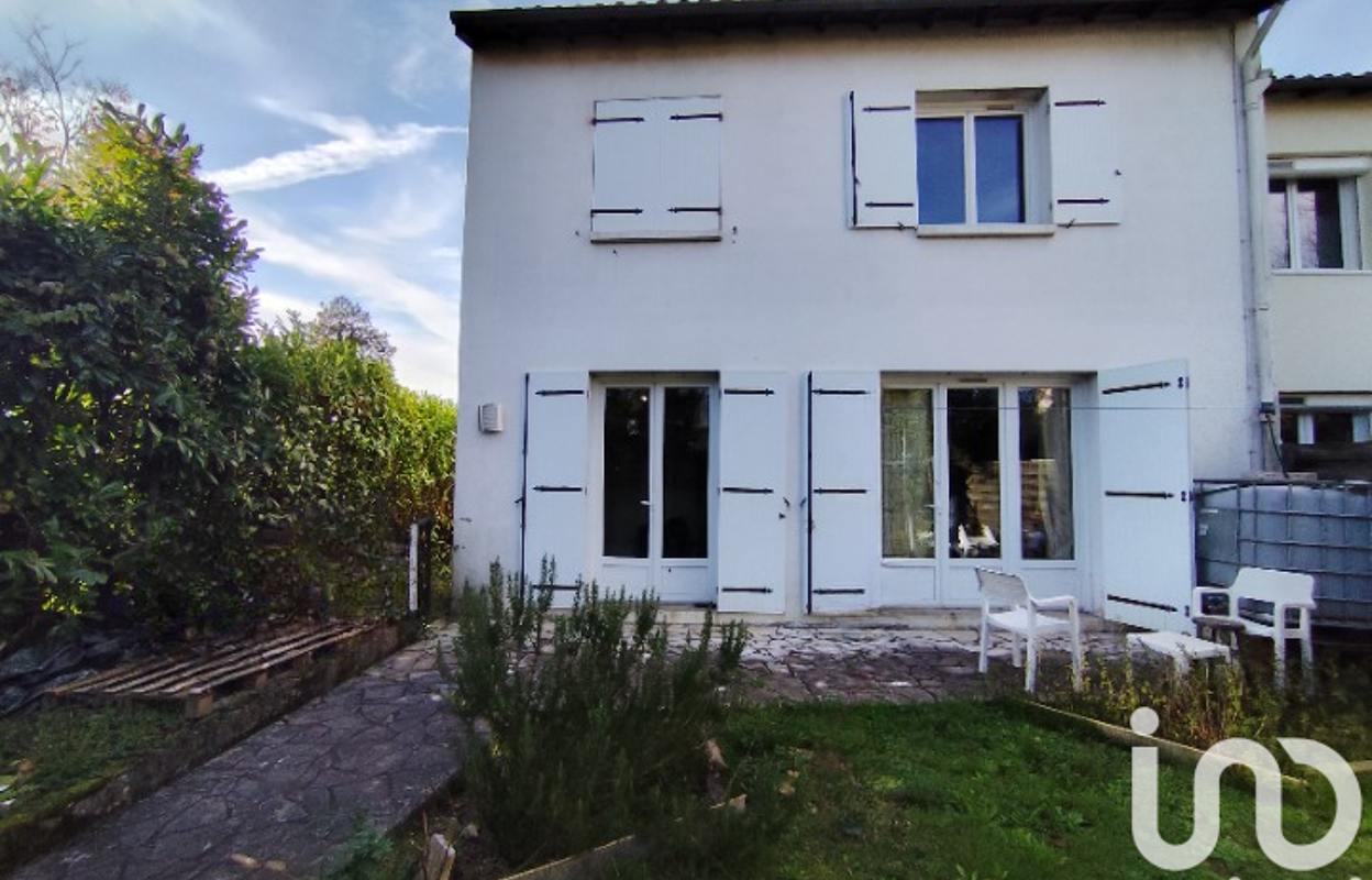 maison 6 pièces 99 m2 à vendre à Poitiers (86000)