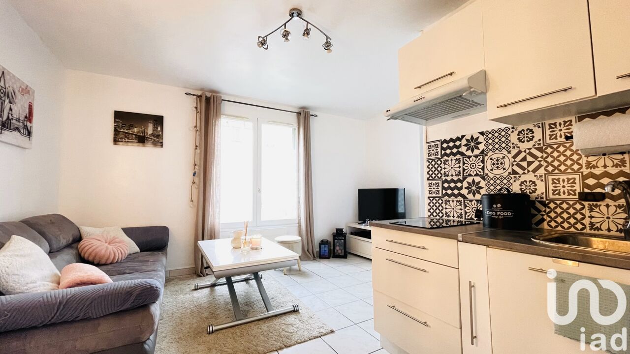 appartement 2 pièces 30 m2 à vendre à Boissy-sous-Saint-Yon (91790)