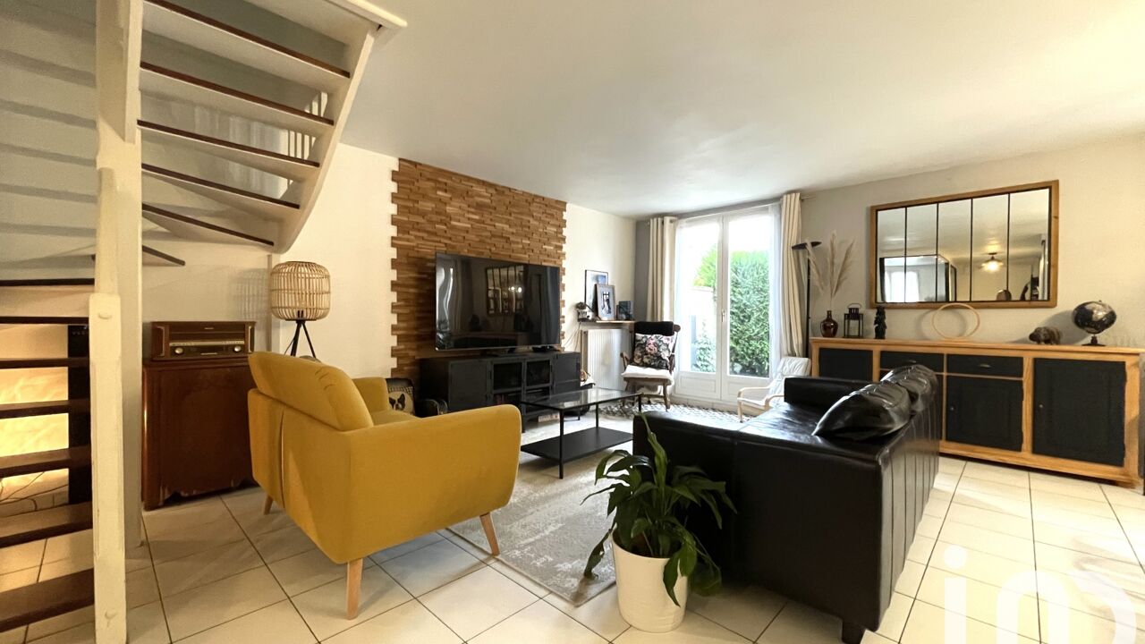 maison 6 pièces 116 m2 à vendre à Plaisir (78370)