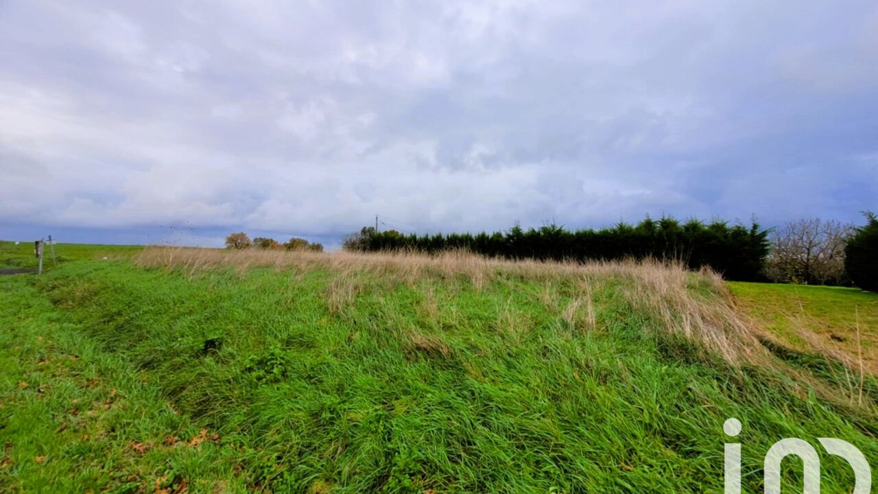 terrain  pièces 590 m2 à vendre à Saint-Georges-des-Agoûts (17150)