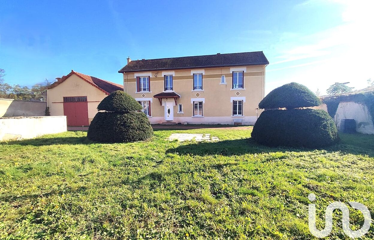 maison 8 pièces 146 m2 à vendre à Roanne (42300)