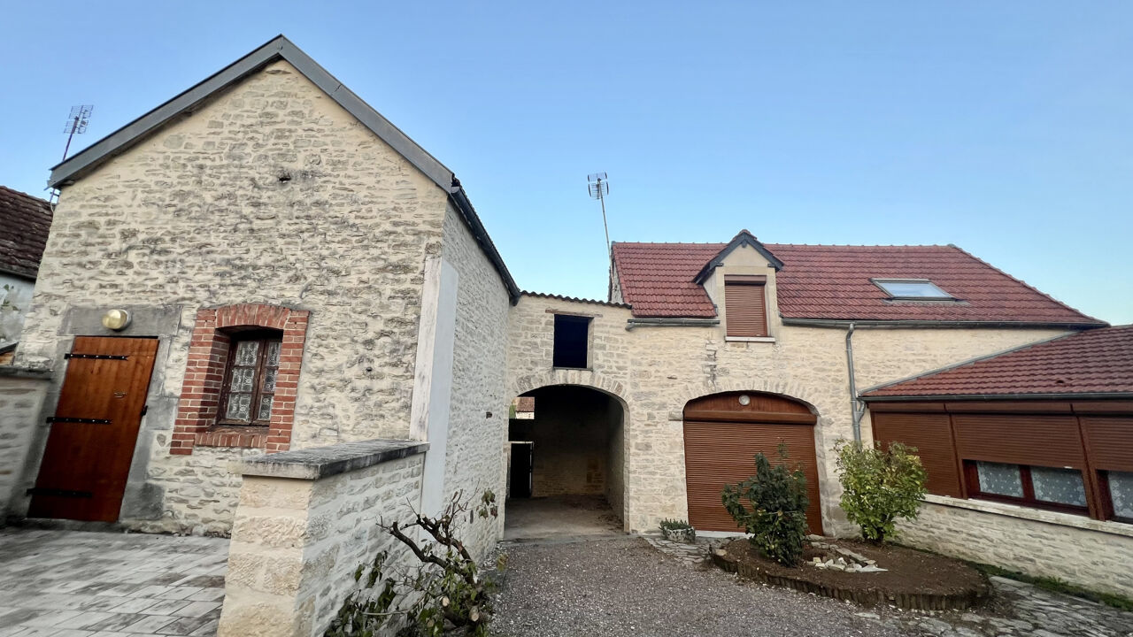 maison 6 pièces 140 m2 à vendre à Fulvy (89160)