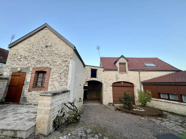 MAISON ANCIENNE RENOVEE — photo du bien