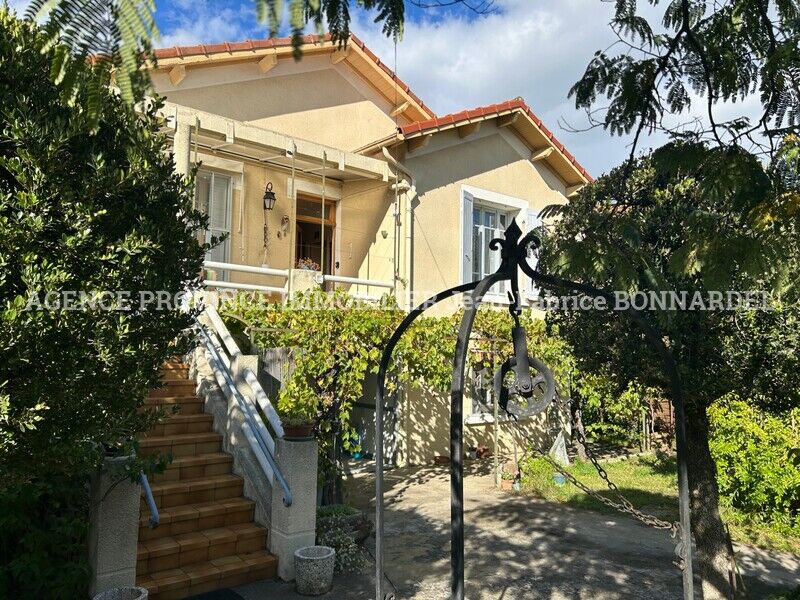 Villa / Maison 6 pièces  à vendre Saint-Paul-Trois-Châteaux 26130