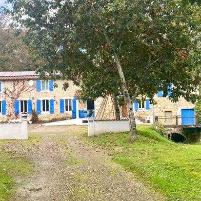 Maison 16 pièces 753000 €