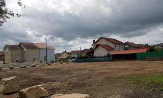 Terrain  857 m² à vendre à Saint-Vallier (71230)