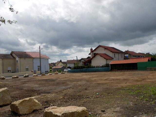 TERRAIN À BÂTIR - 857 M² à SAINT VALLIER — photo du bien