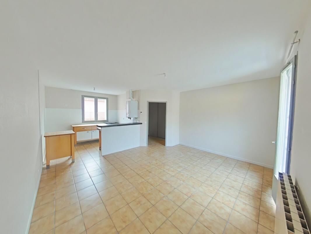 Appartement 3 pièces  à louer Romans-sur-Isère 26100