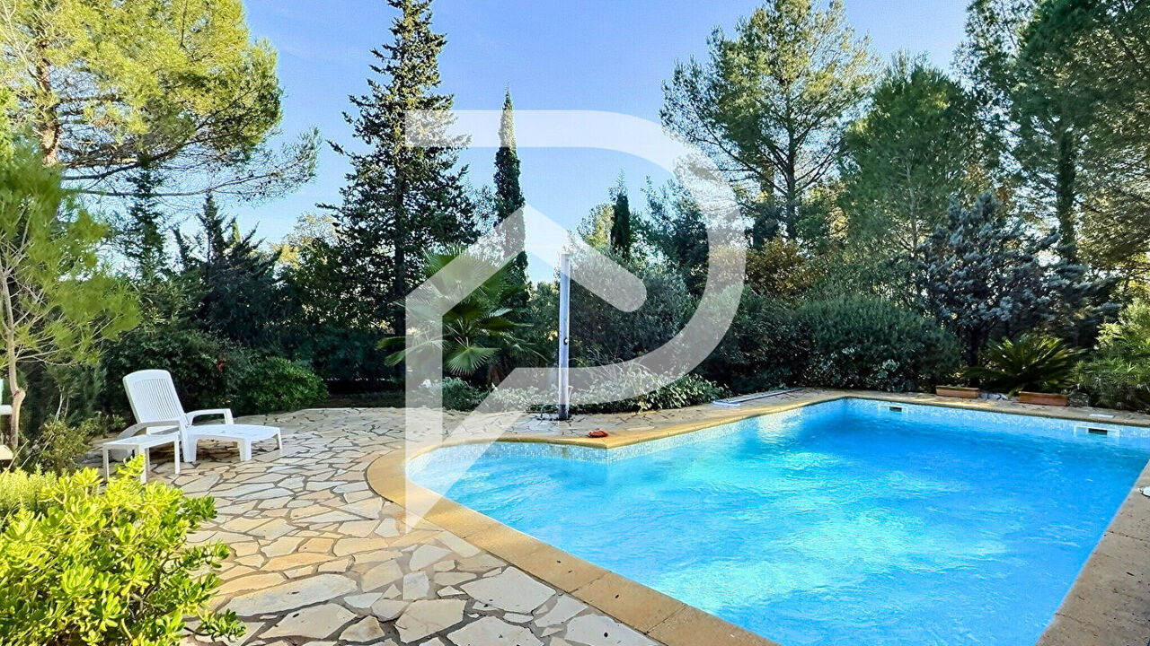 maison 6 pièces 135 m2 à vendre à Roquebrune-sur-Argens (83520)