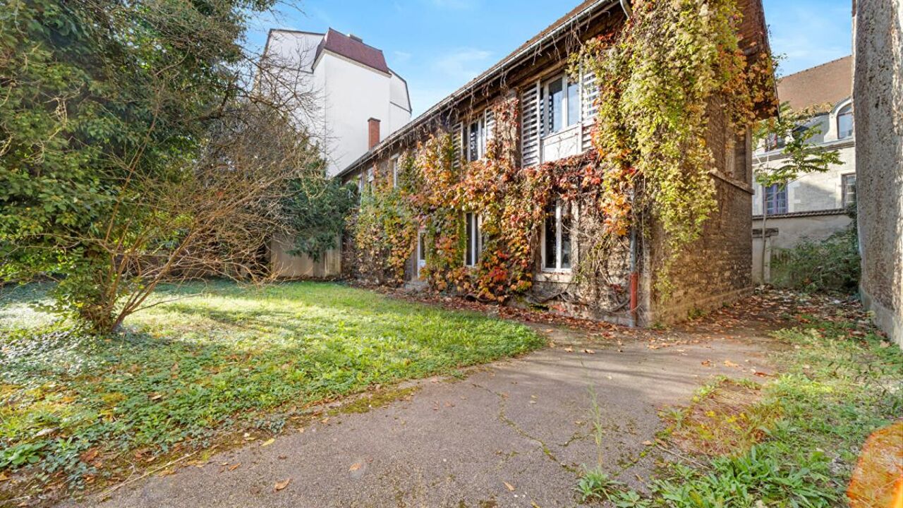 maison 8 pièces 190 m2 à vendre à Dijon (21000)