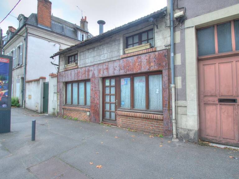 Bien Commercial À Vendre — photo 1