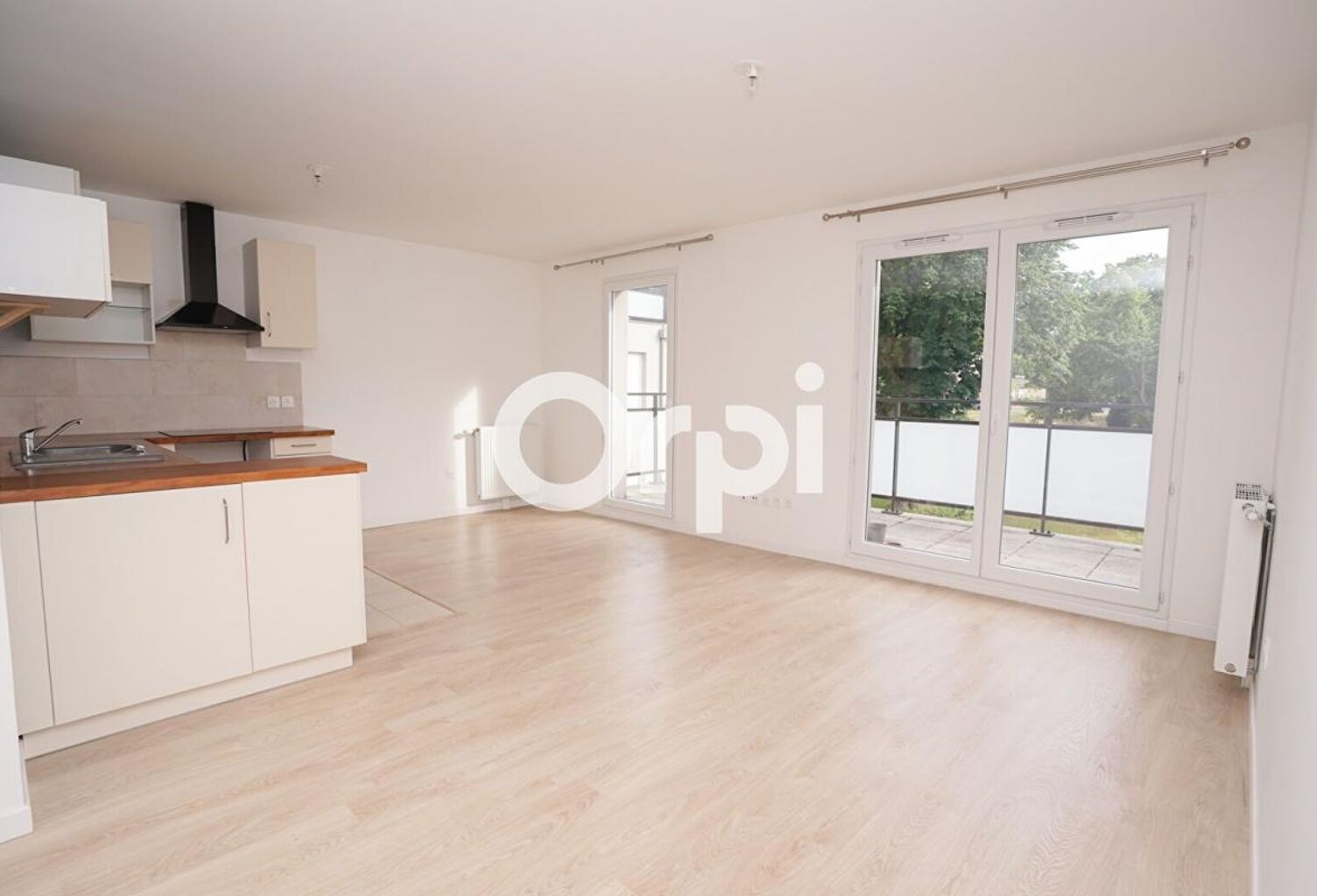 LOCATION d'un appartement T3 (61 m²) à VERNOUILLET — photo 1