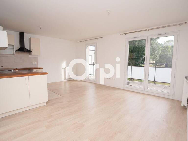 LOCATION d'un appartement T3 (61 m²) à VERNOUILLET — photo 1
