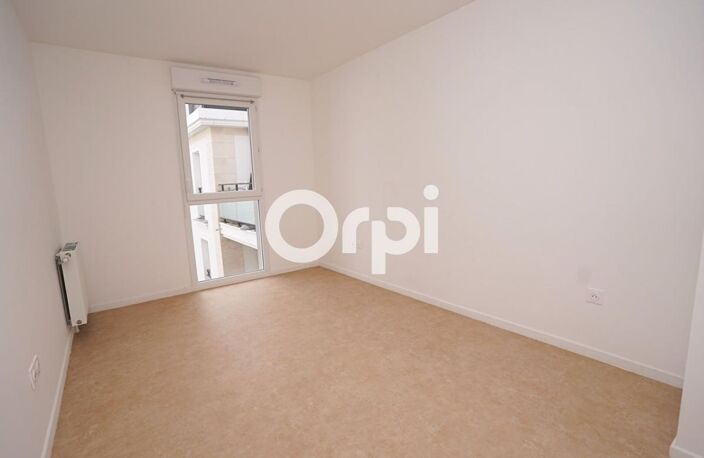 LOCATION d'un appartement T3 (61 m²) à VERNOUILLET — photo 4