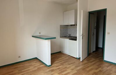 location appartement 545 € CC /mois à proximité de Cestas (33610)