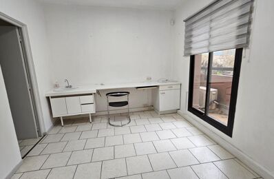 location bureau 1 300 € CC /mois à proximité de Sanary-sur-Mer (83110)