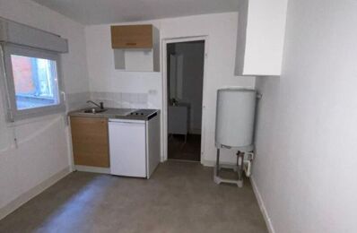 location appartement 270 € CC /mois à proximité de Giffaumont-Champaubert (51290)