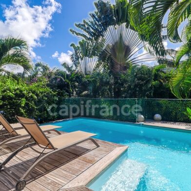 Maison 5 pièces 553000 €