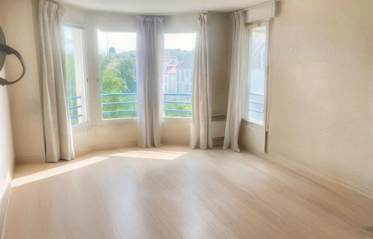 appartement 2 pièces 47 m2 à vendre à Rueil-Malmaison (92500)