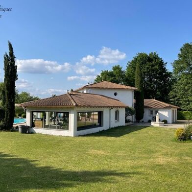 Maison 8 pièces 780000 €
