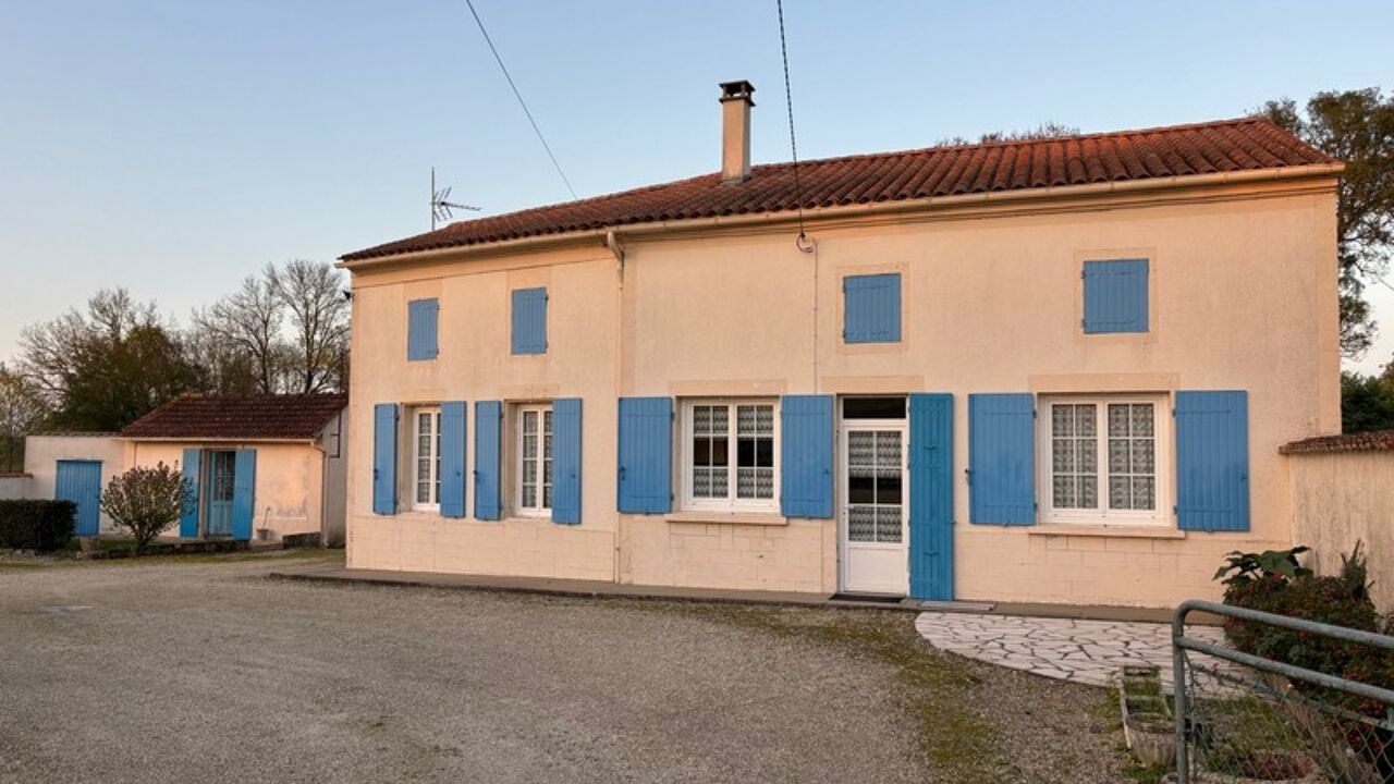 maison 5 pièces 96 m2 à vendre à Tonnay-Boutonne (17380)