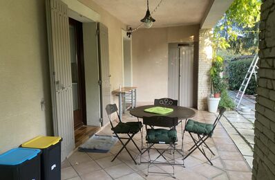 location appartement 430 € CC /mois à proximité de Althen-des-Paluds (84210)