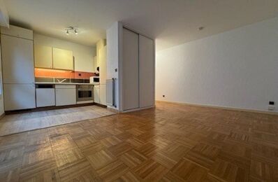 location appartement 850 € CC /mois à proximité de Thil (01120)