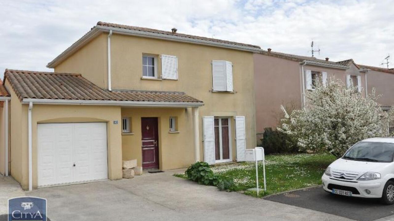 maison 4 pièces 104 m2 à louer à Niort (79000)