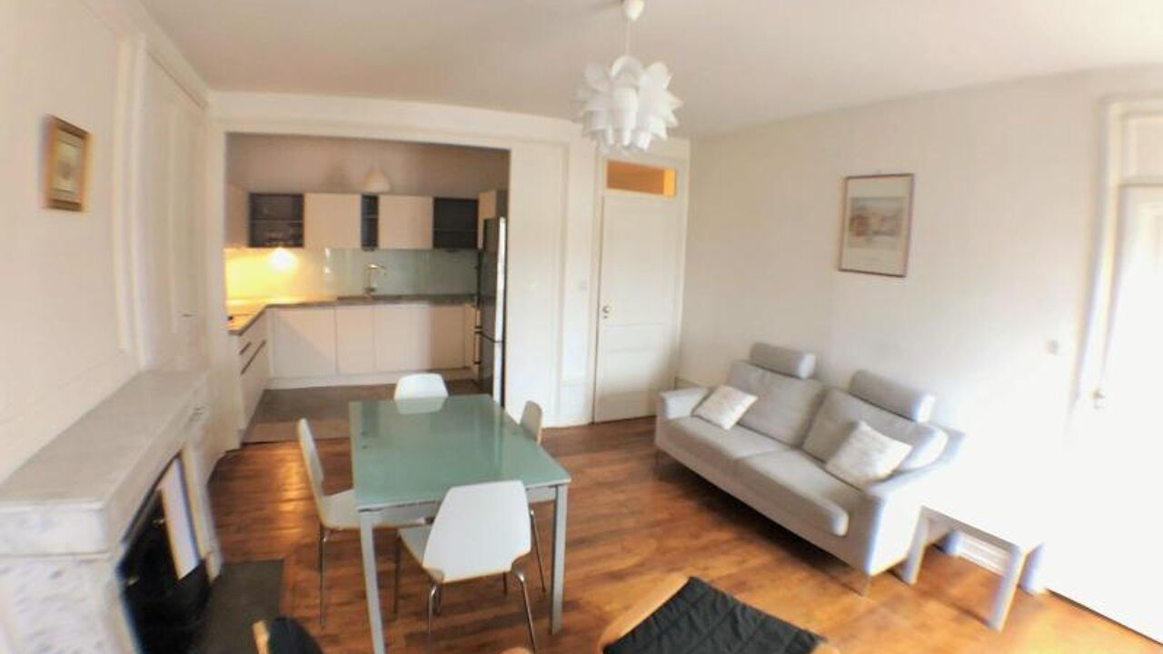 appartement 3 pièces 76 m2 à louer à Lyon 2 (69002)