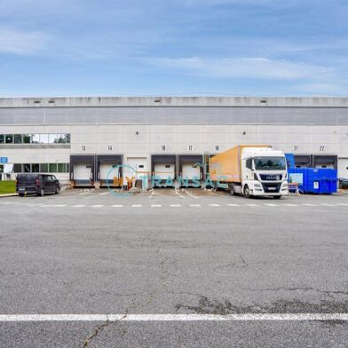 Local industriel  43143 €