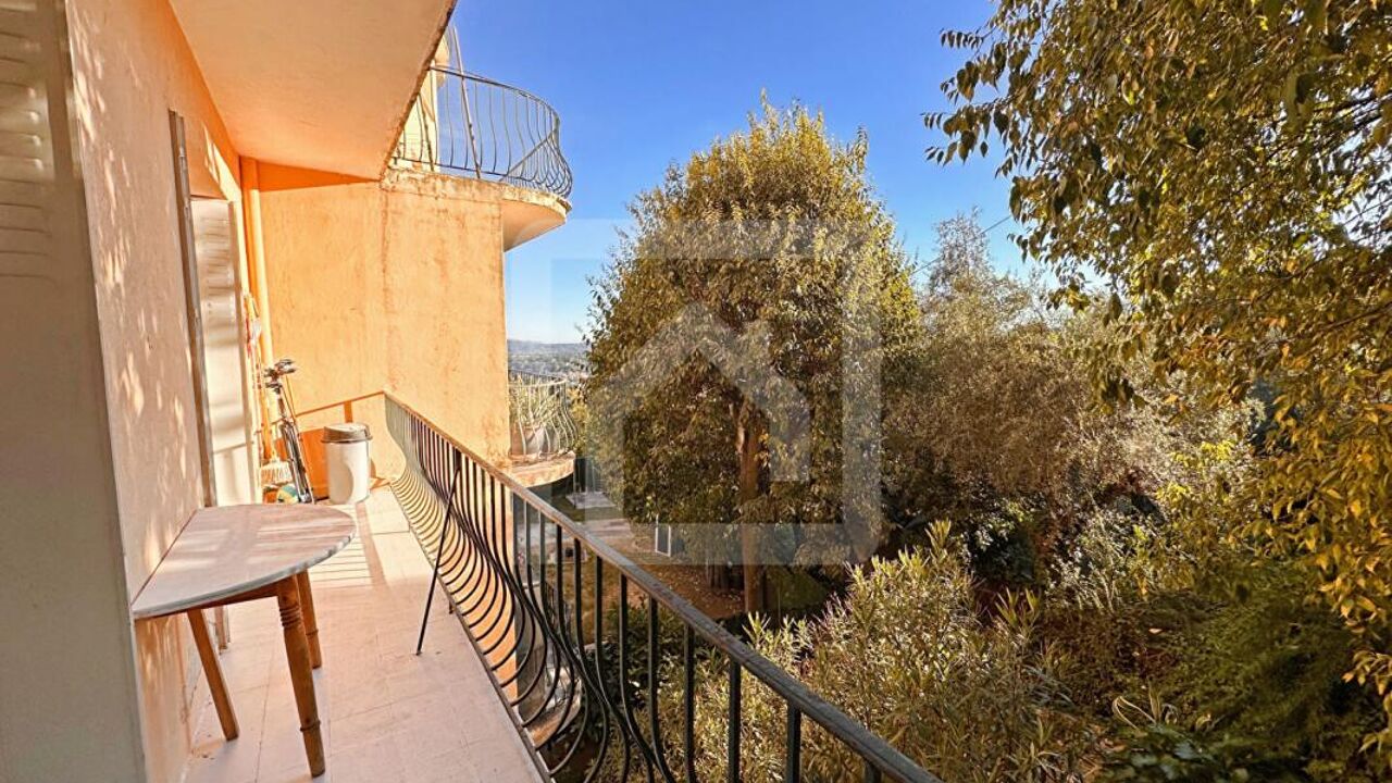 appartement 4 pièces 71 m2 à vendre à Grasse (06130)