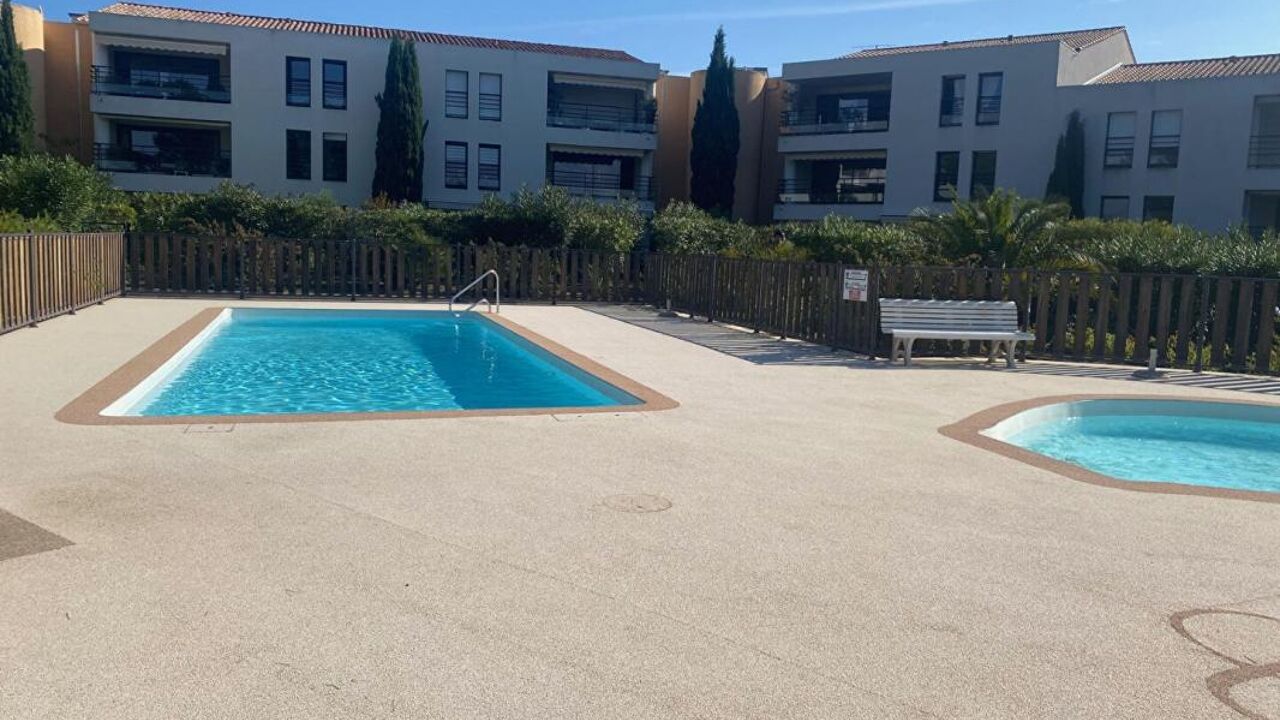 appartement 3 pièces 64 m2 à vendre à Saint-Raphaël (83530)