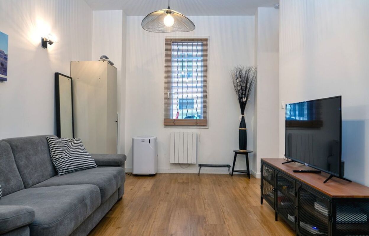 appartement 7 pièces 24 m2 à vendre à Marseille 8 (13008)