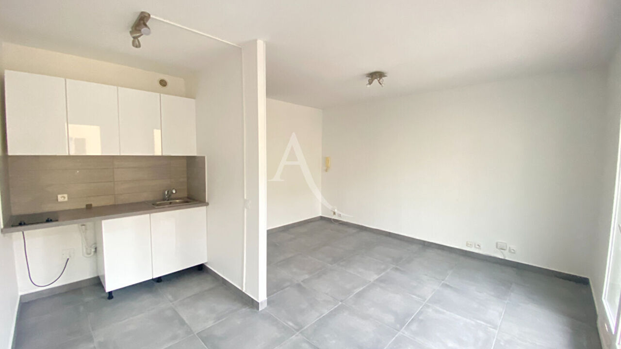 appartement 1 pièces 28 m2 à louer à Nice (06000)