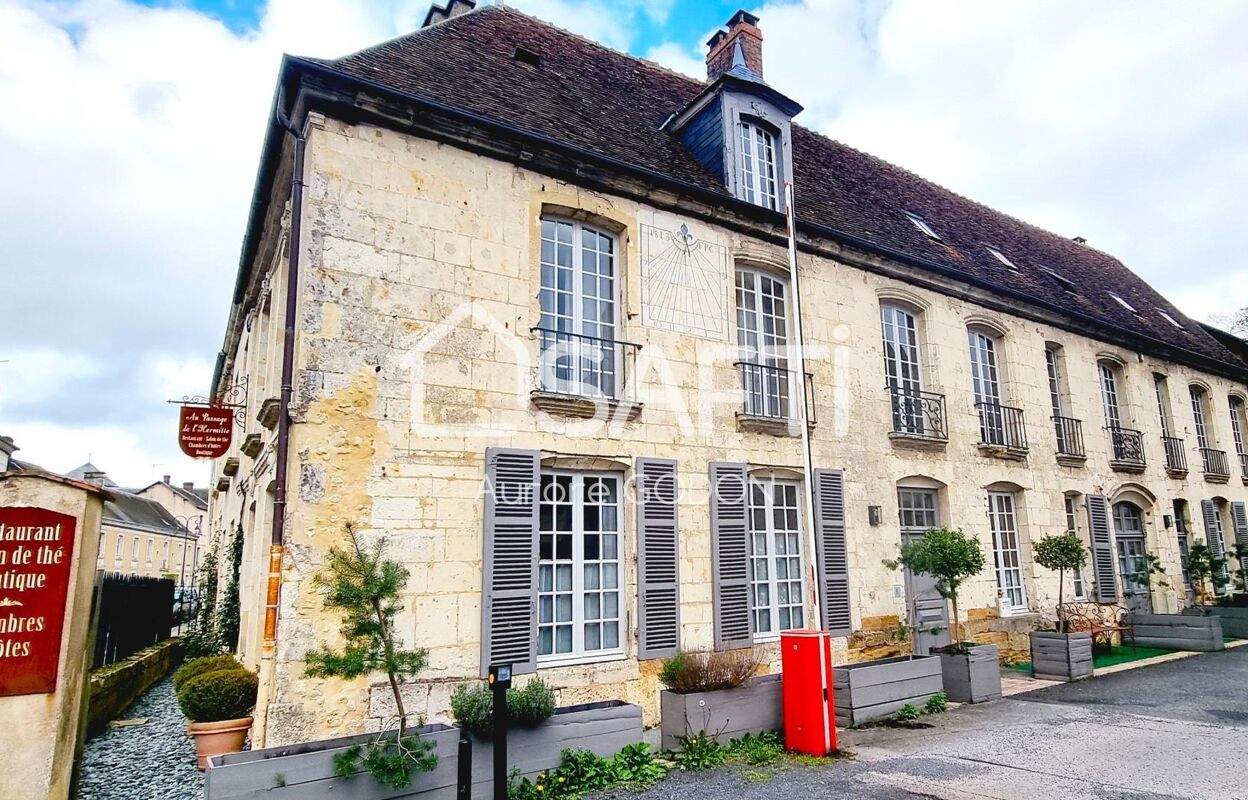 maison 11 pièces 390 m2 à vendre à Mortagne-Au-Perche (61400)