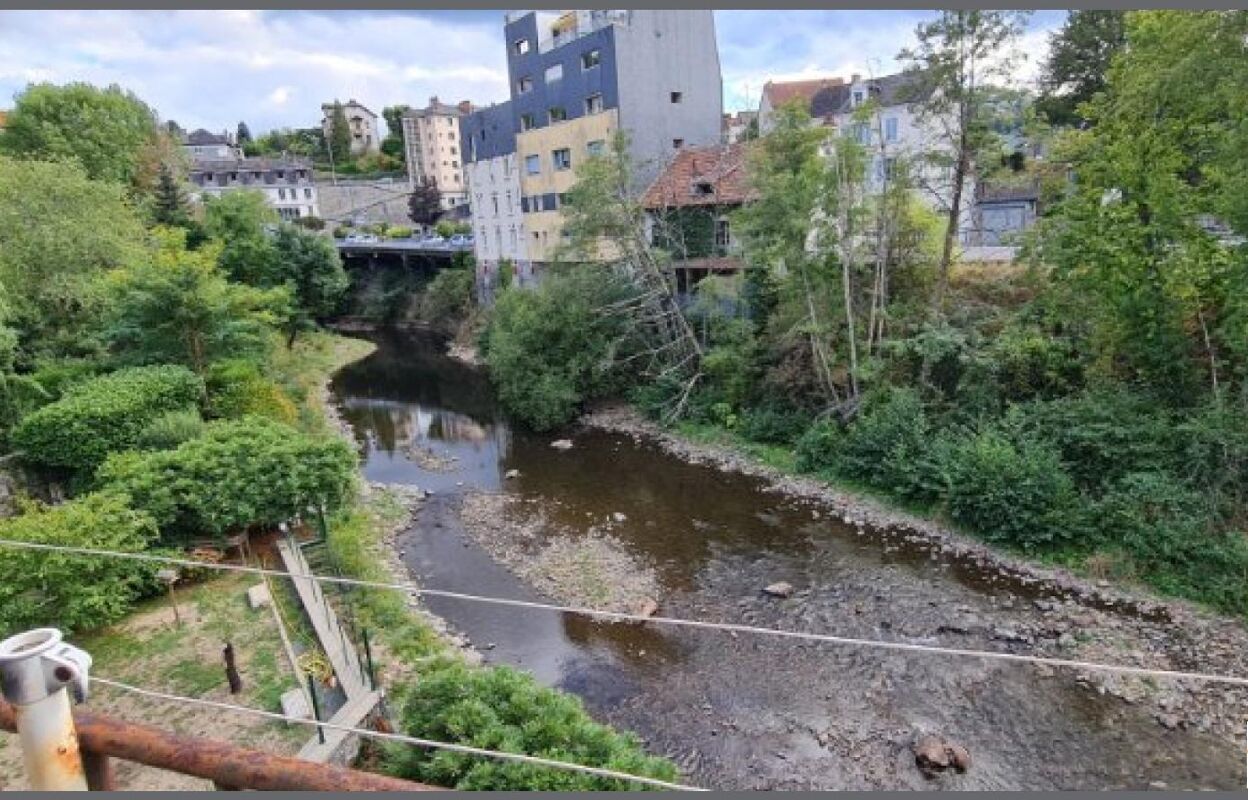 immeuble  pièces 290 m2 à vendre à Tulle (19000)