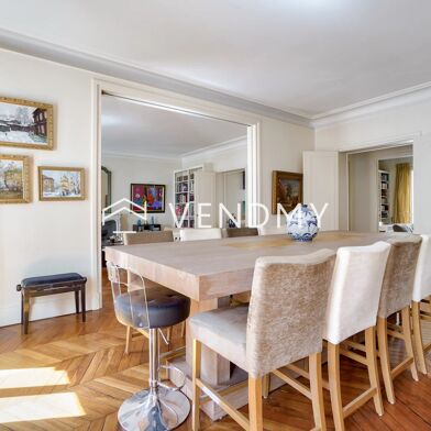 Appartement 6 pièces 235 m²