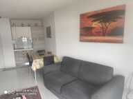 A vendre 2 piéces 45  M2 50 m de la mer centre Carnoles avec parking individuel en sous sol — photo 2