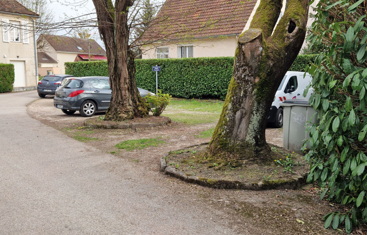 garage  pièces 12 m2 à vendre à Dijon (21000)