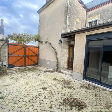 Maison 7 pièces 151 m²