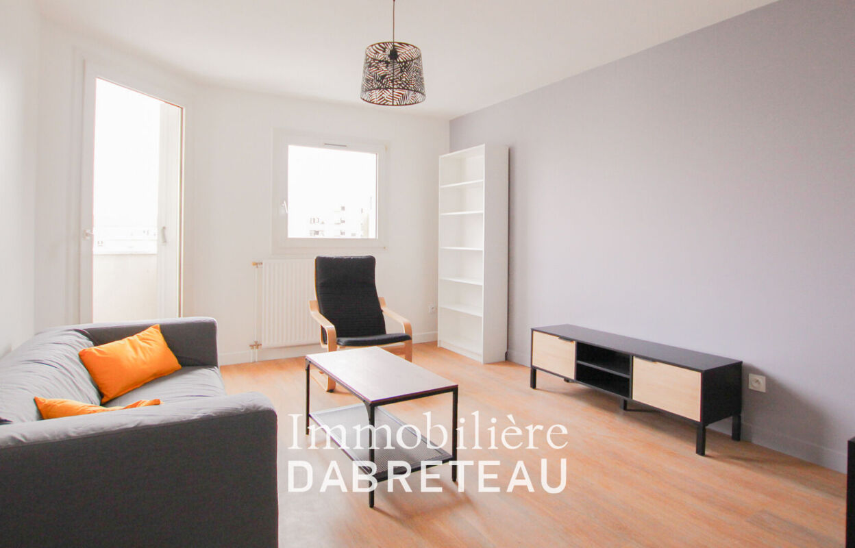 appartement 2 pièces 56 m2 à louer à Lyon 8 (69008)