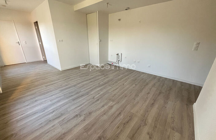 APPARTEMENT T2 - 39m² -  GRANDE TERRASSE 36M² - MAROMME - DISPOSITIF PINEL — photo 2